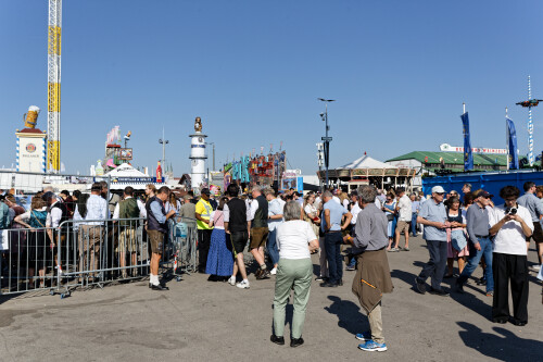 IMG_4804_sil.jpg